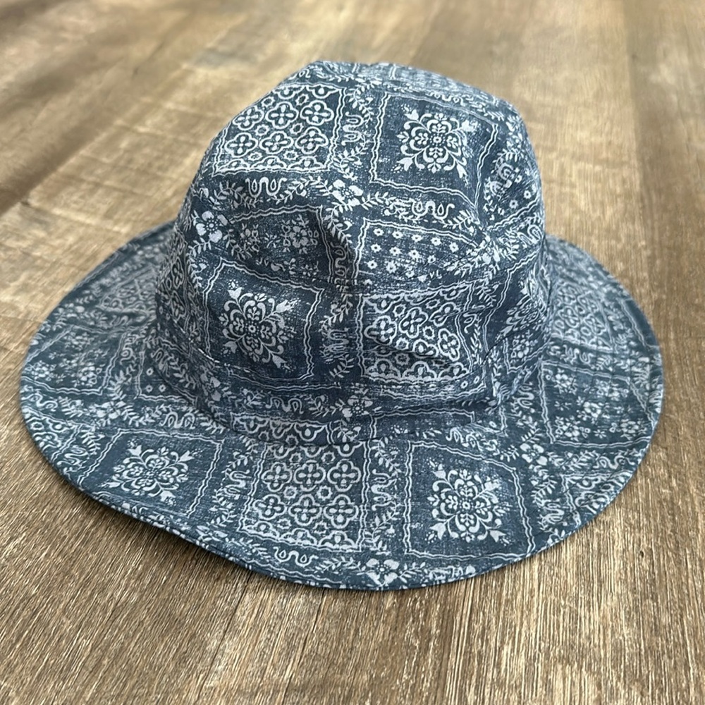 Reyn Spooner x Uniqulo Bucket Hat